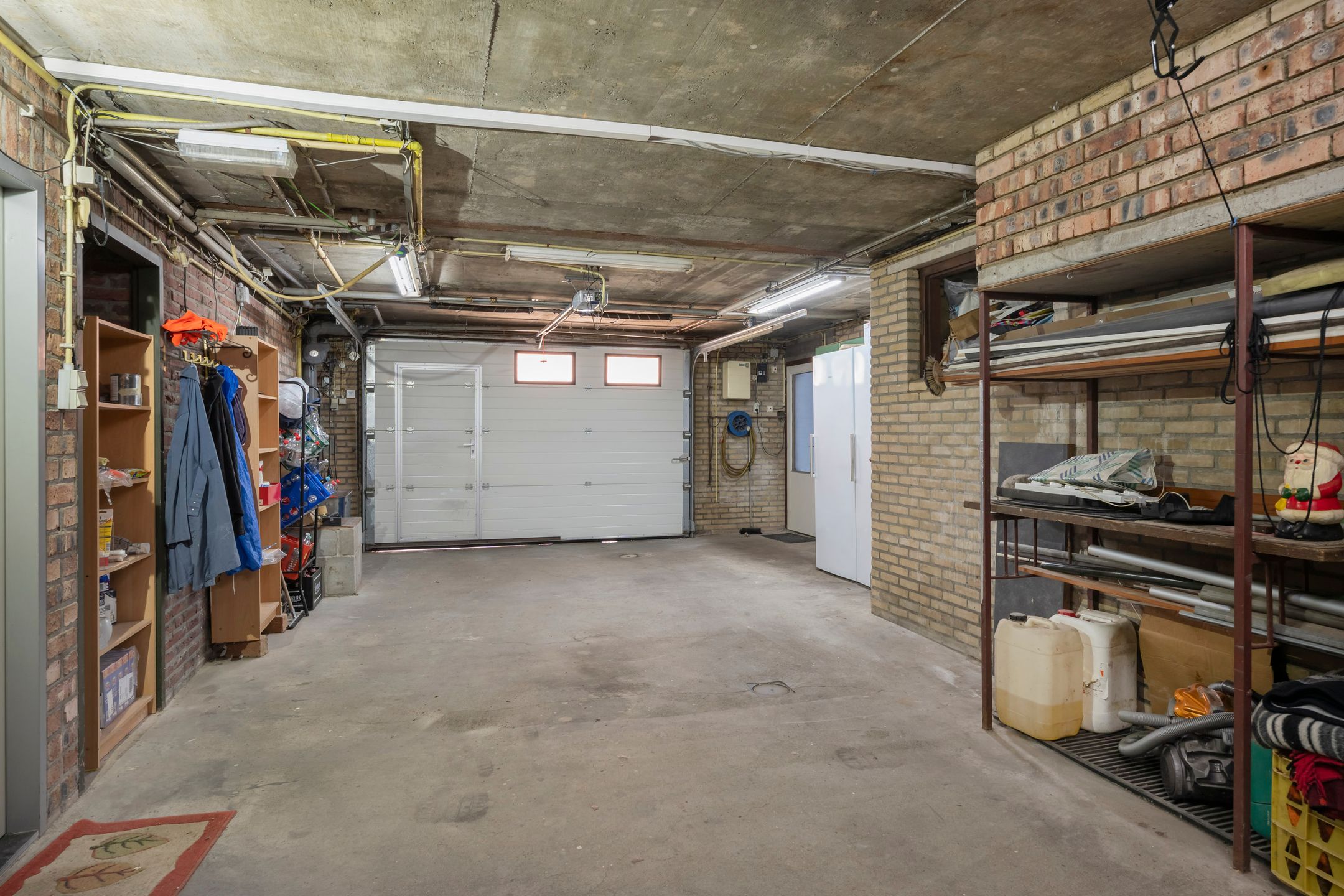 Photo 27 of Burg. Houbenstraat 34