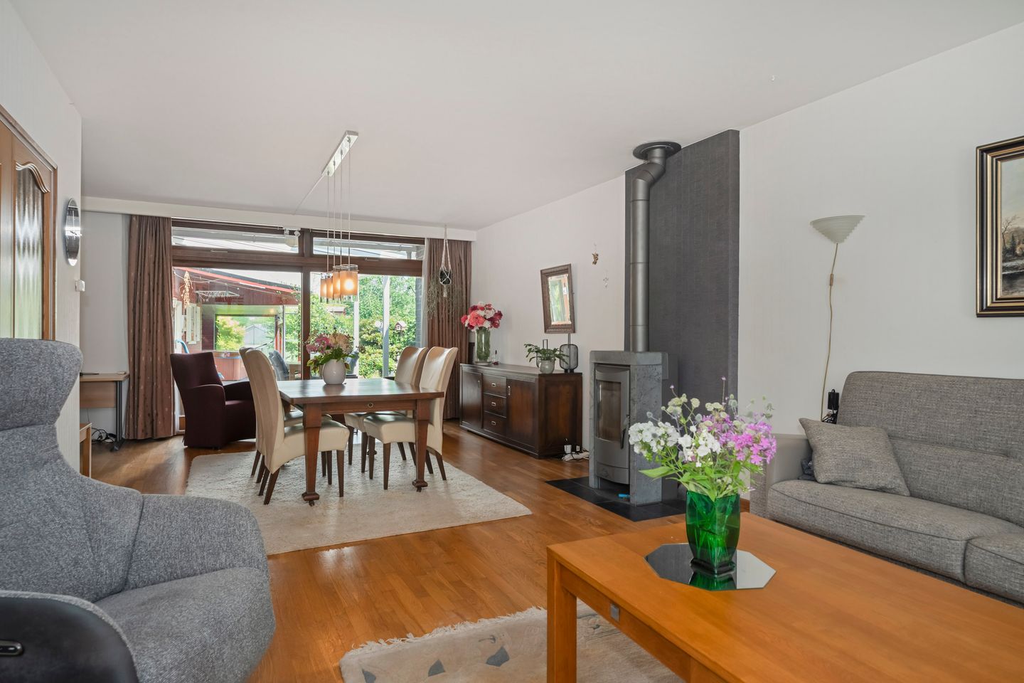 Photo 10 of Burg. Houbenstraat 34