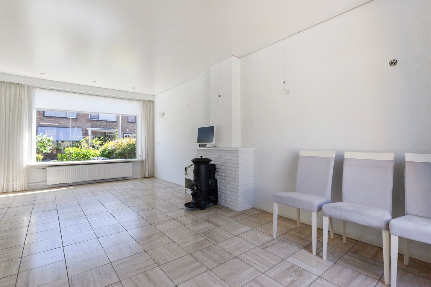Photo 20 of Cort van der Lindenstraat 17