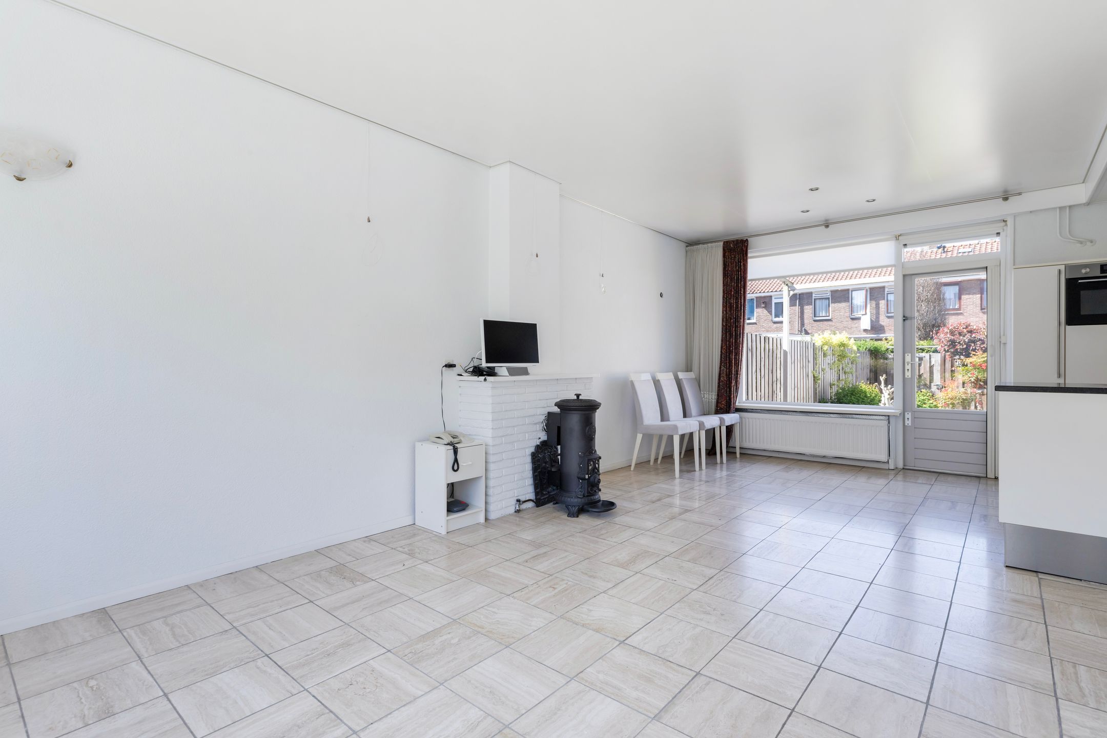 Photo 12 of Cort van der Lindenstraat 17