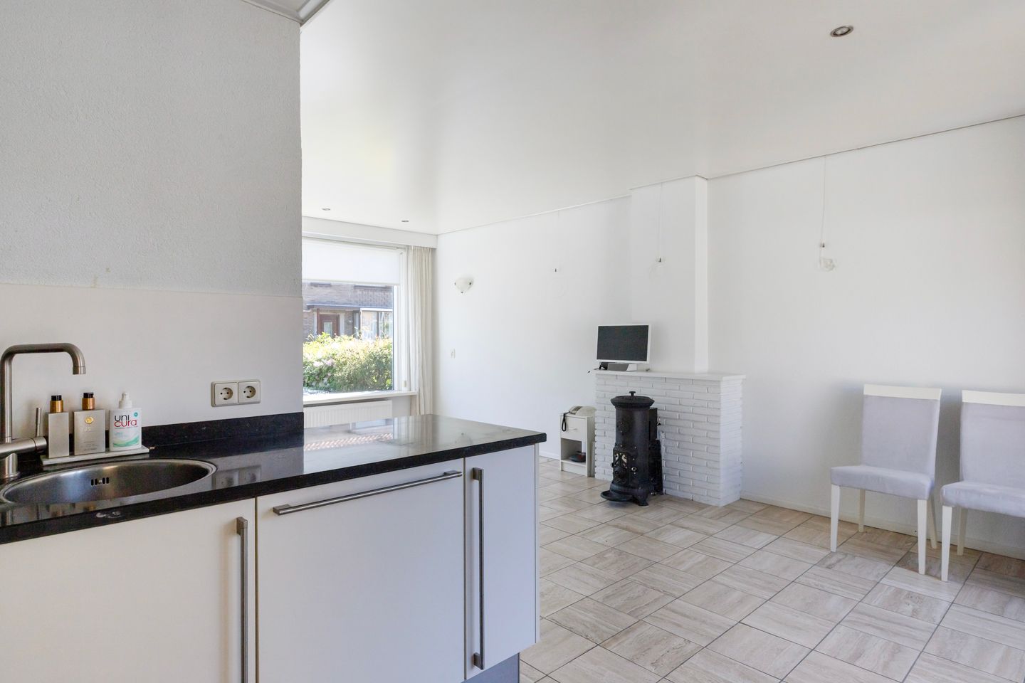 Photo 19 of Cort van der Lindenstraat 17