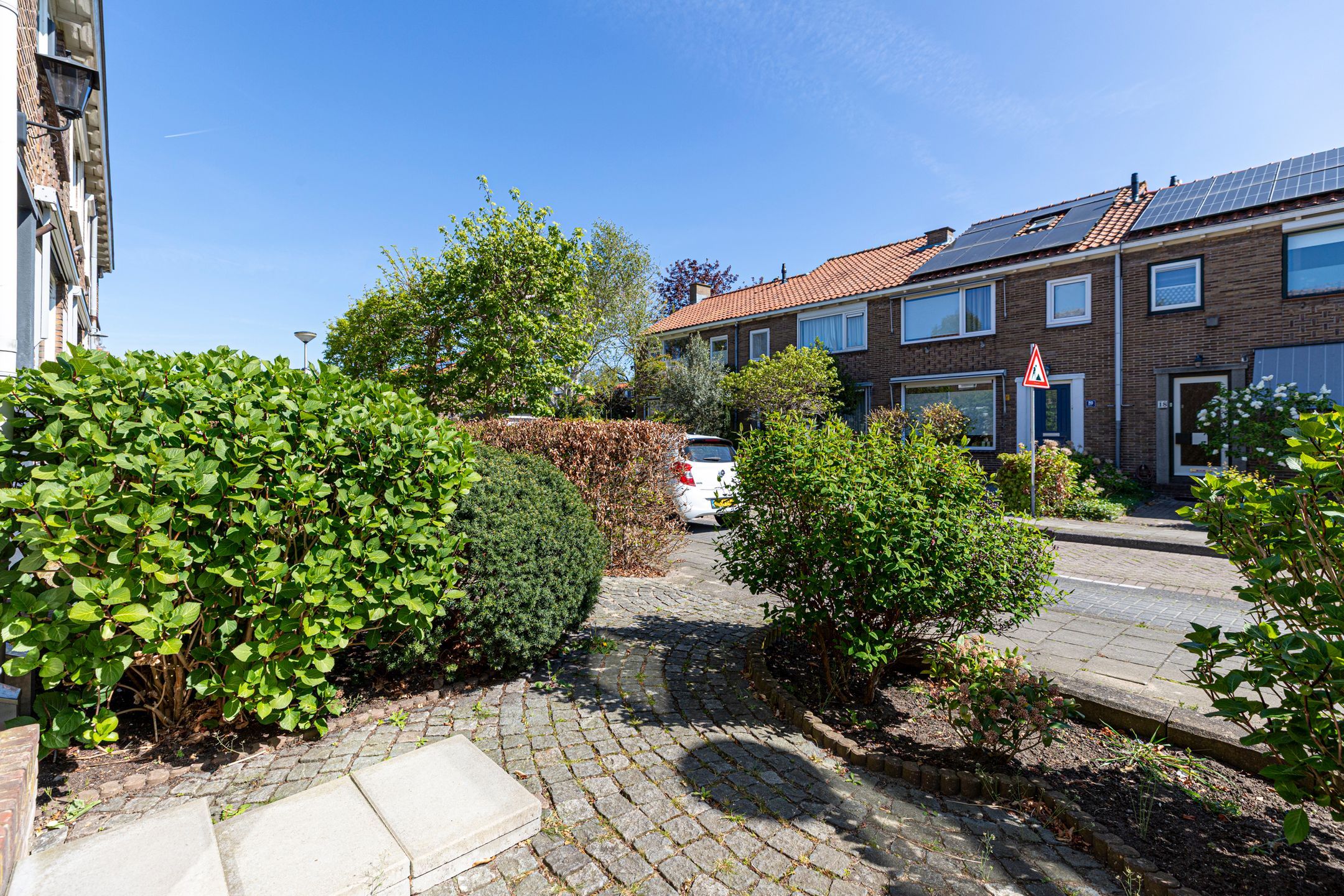 Photo 45 of Cort van der Lindenstraat 17
