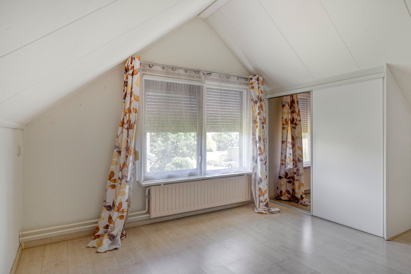 Photo 20 of Weststraat 24-A