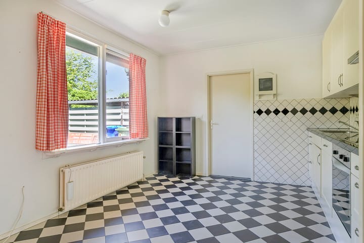 Photo 4 of Weststraat 24-A