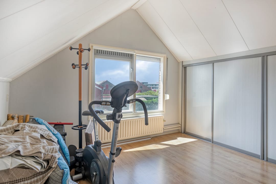 Photo 22 of Weststraat 24-A