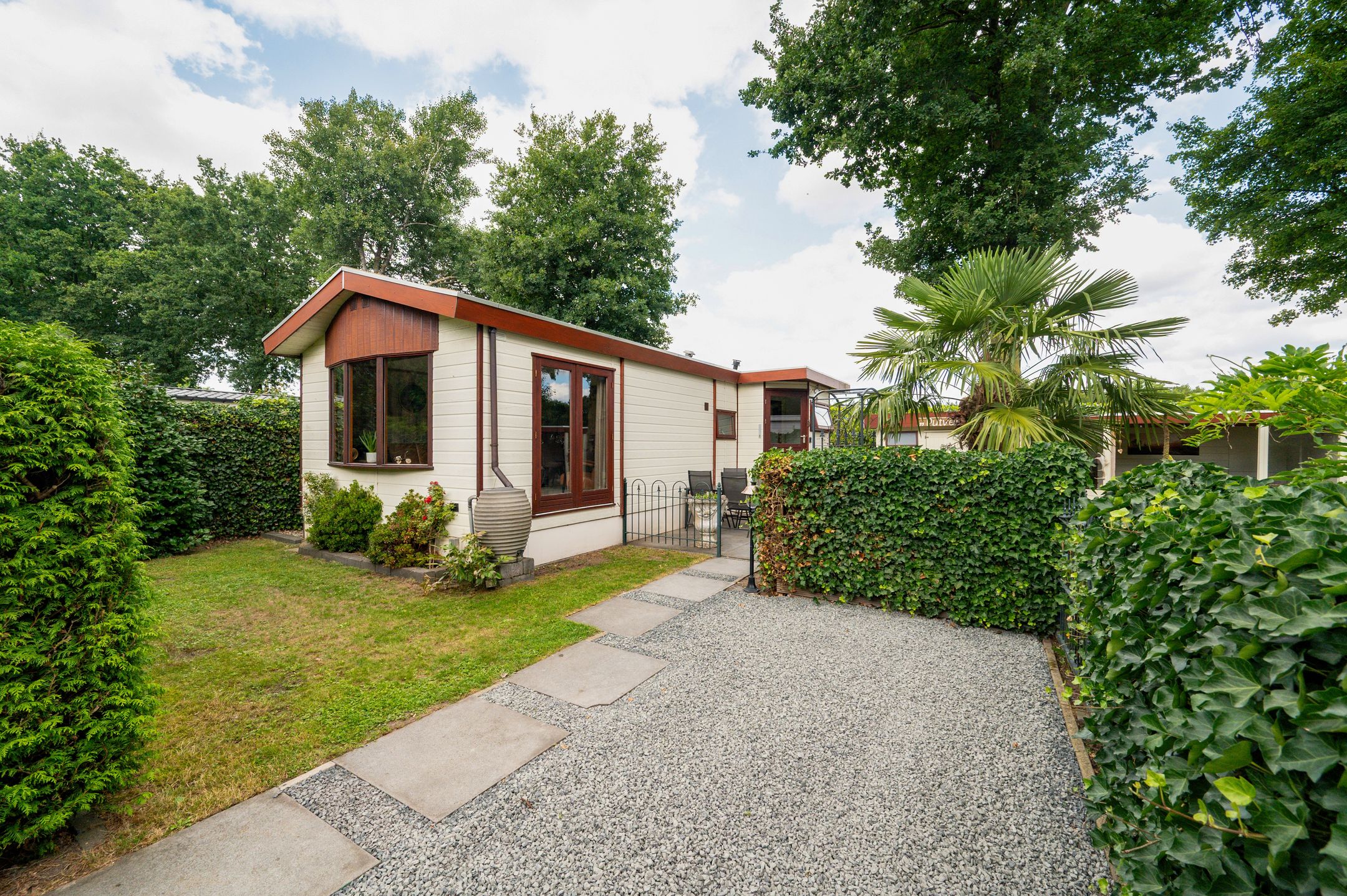 2-bedroom freehold villa in Putten — photo 1 of 5