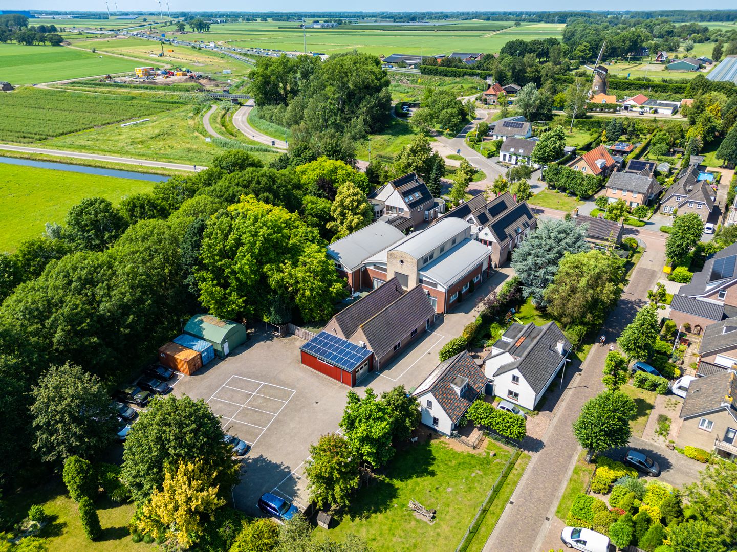Bekijk foto 3 van Eindstraat 53