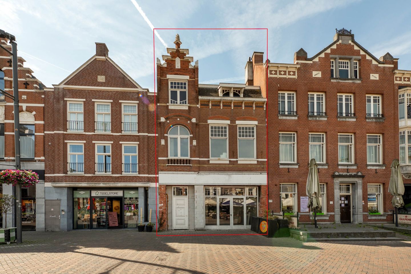 Bekijk foto 1 van Markt 15