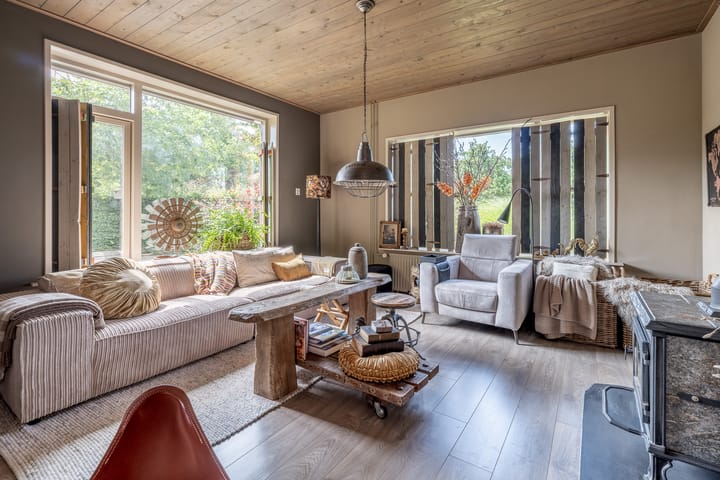Twee-onder-één-kap te koop: Thorbeckelaan 108, Barneveld