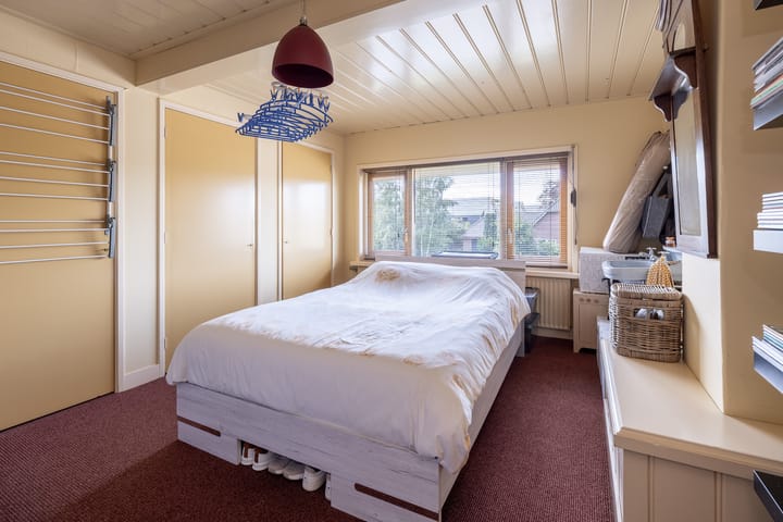 Twee-onder-één-kap te koop: Thorbeckelaan 108, Barneveld