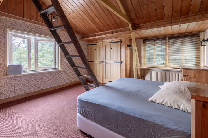Twee-onder-één-kap te koop: Thorbeckelaan 108, Barneveld