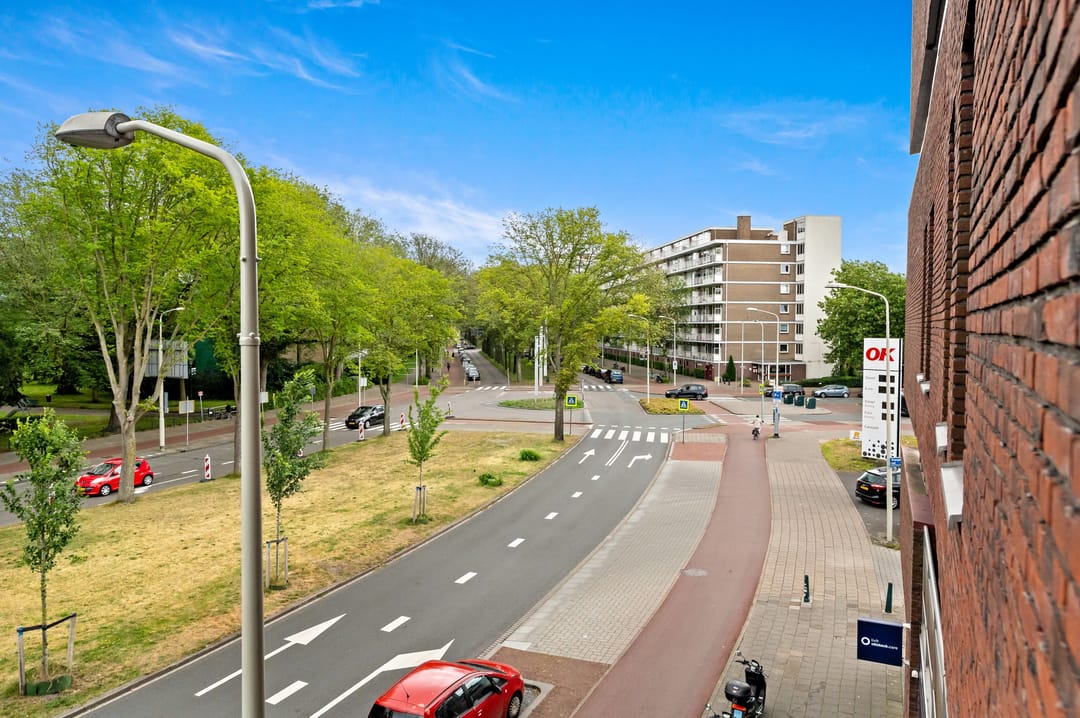 Foto 43 van Volendamlaan 1180