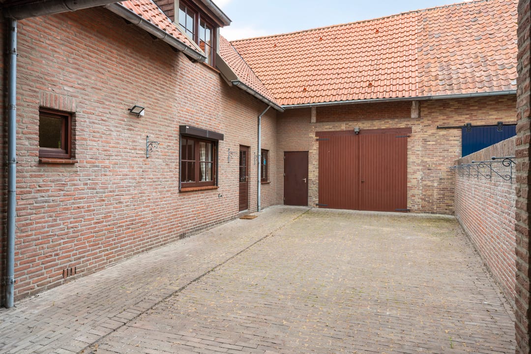 Photo 13 of Dorpstraat 67