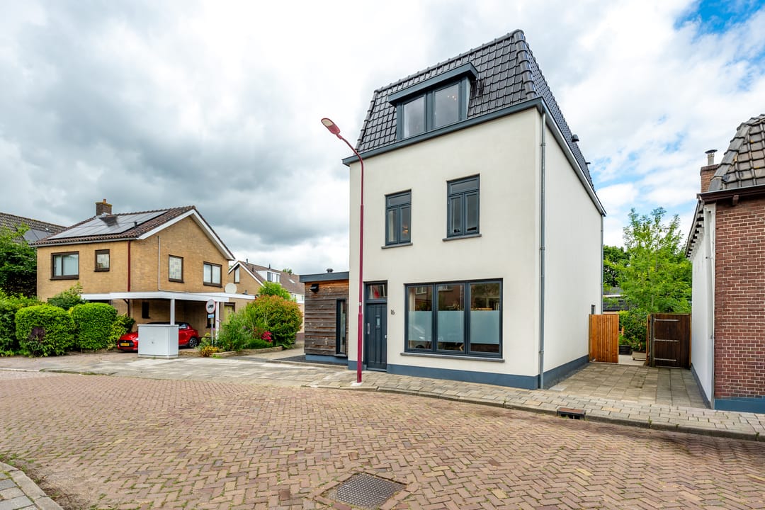 Foto 47 van Zuiderstraat 16