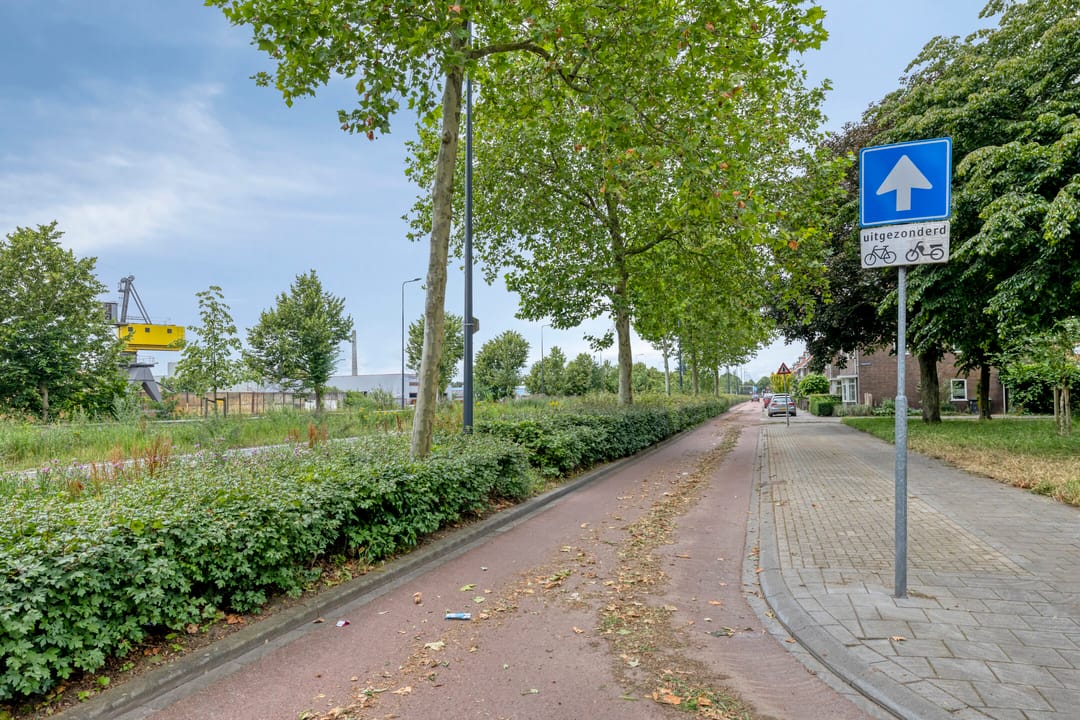 Photo 17 of Neerstraat 15