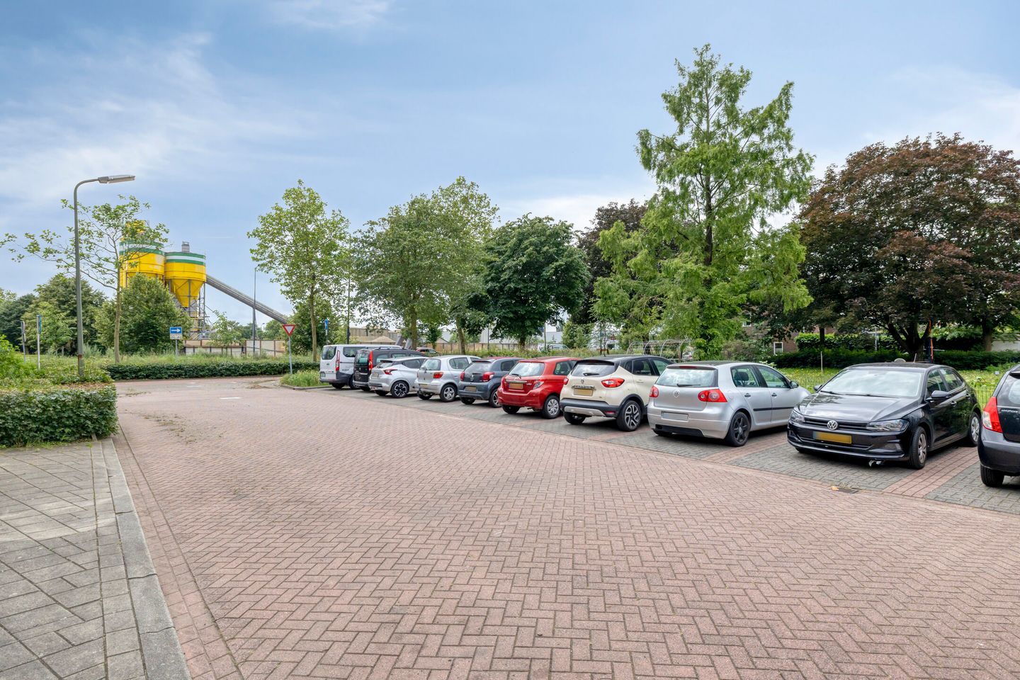 Photo 19 of Neerstraat 15