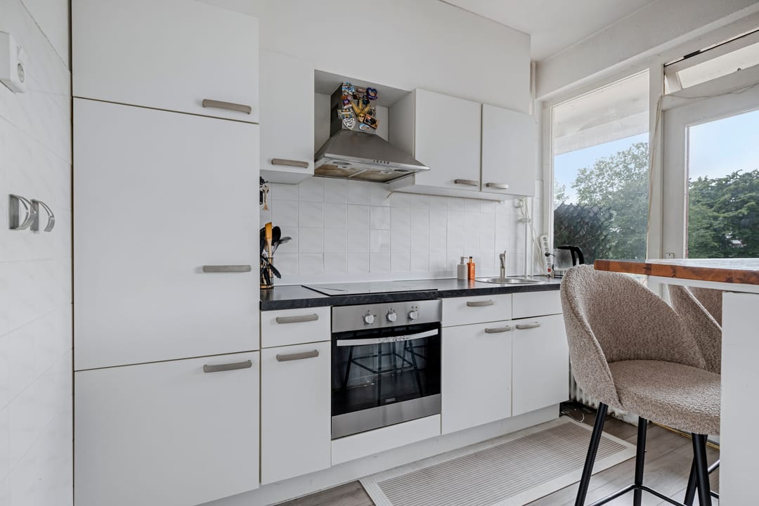 Photo 11 of Neerstraat 15