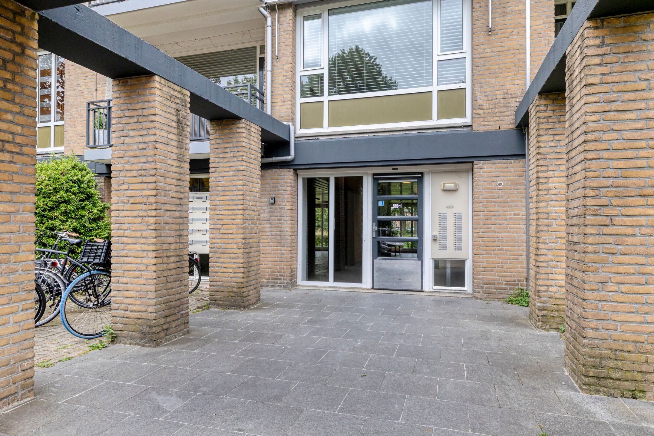 Photo 3 of Neerstraat 15