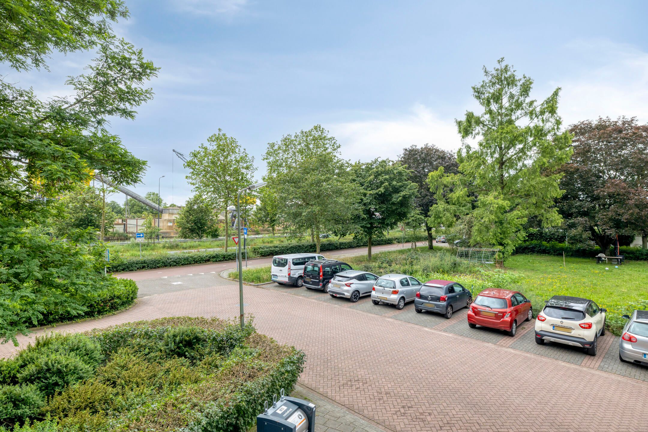 Photo 15 of Neerstraat 15