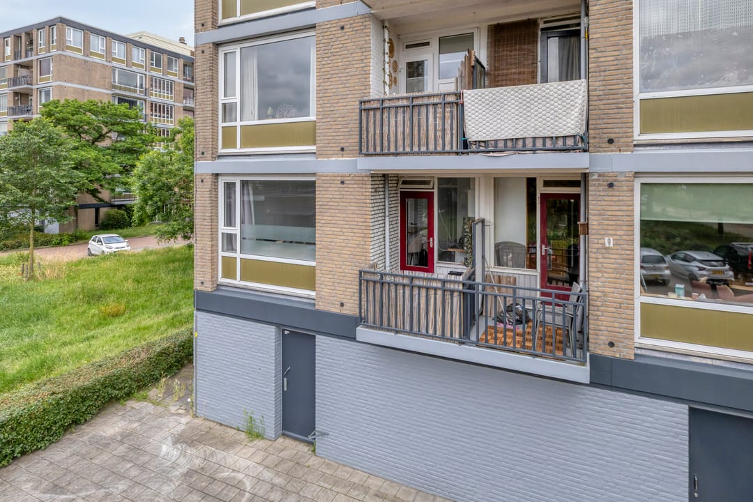 Photo 2 of Neerstraat 15