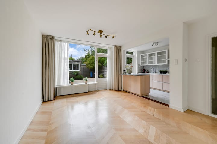 Tussenwoning te huur: Fabritiuslaan 3, Wassenaar