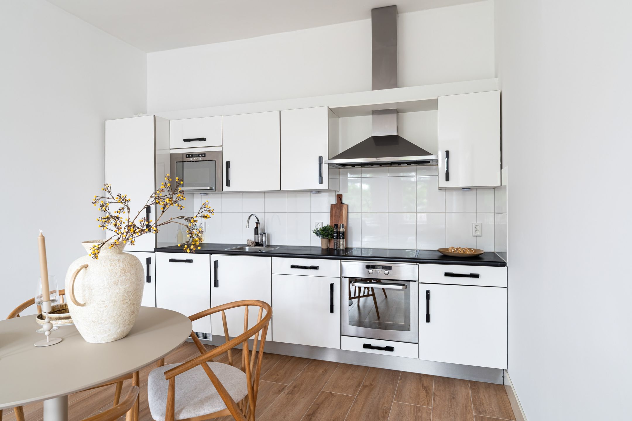 Photo 9 of 1e Middellandstraat 75-B01