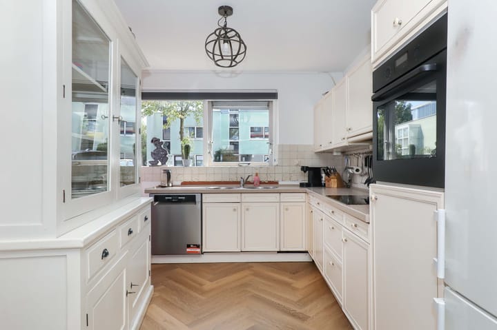 Tussenwoning te koop: Gangboord 126, Amersfoort