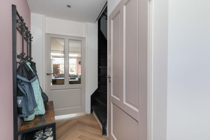 Tussenwoning te koop: Gangboord 126, Amersfoort