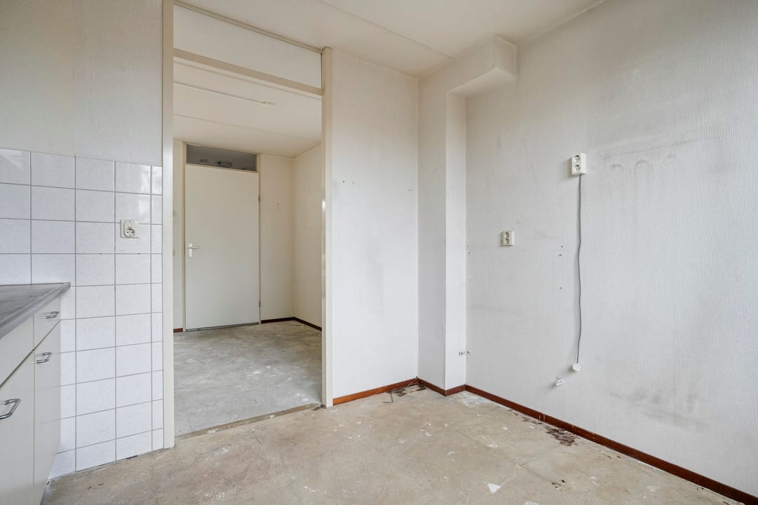 Photo 17 of H. Leefsmastraat 97