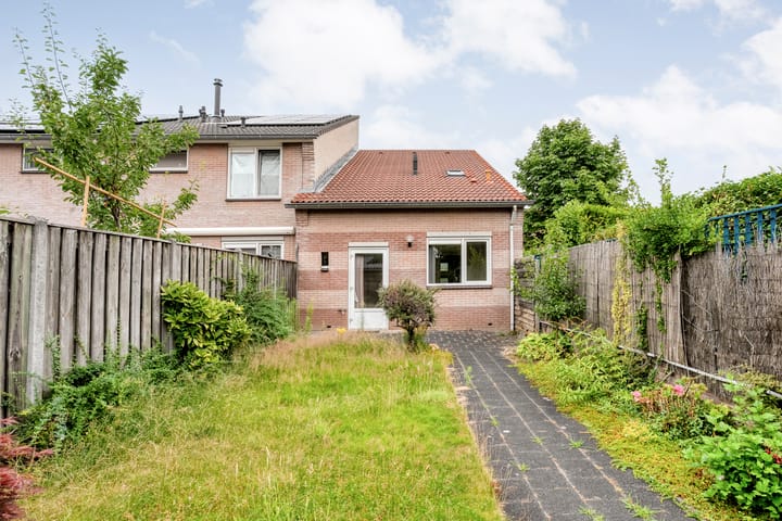 Photo 2 of H. Leefsmastraat 97