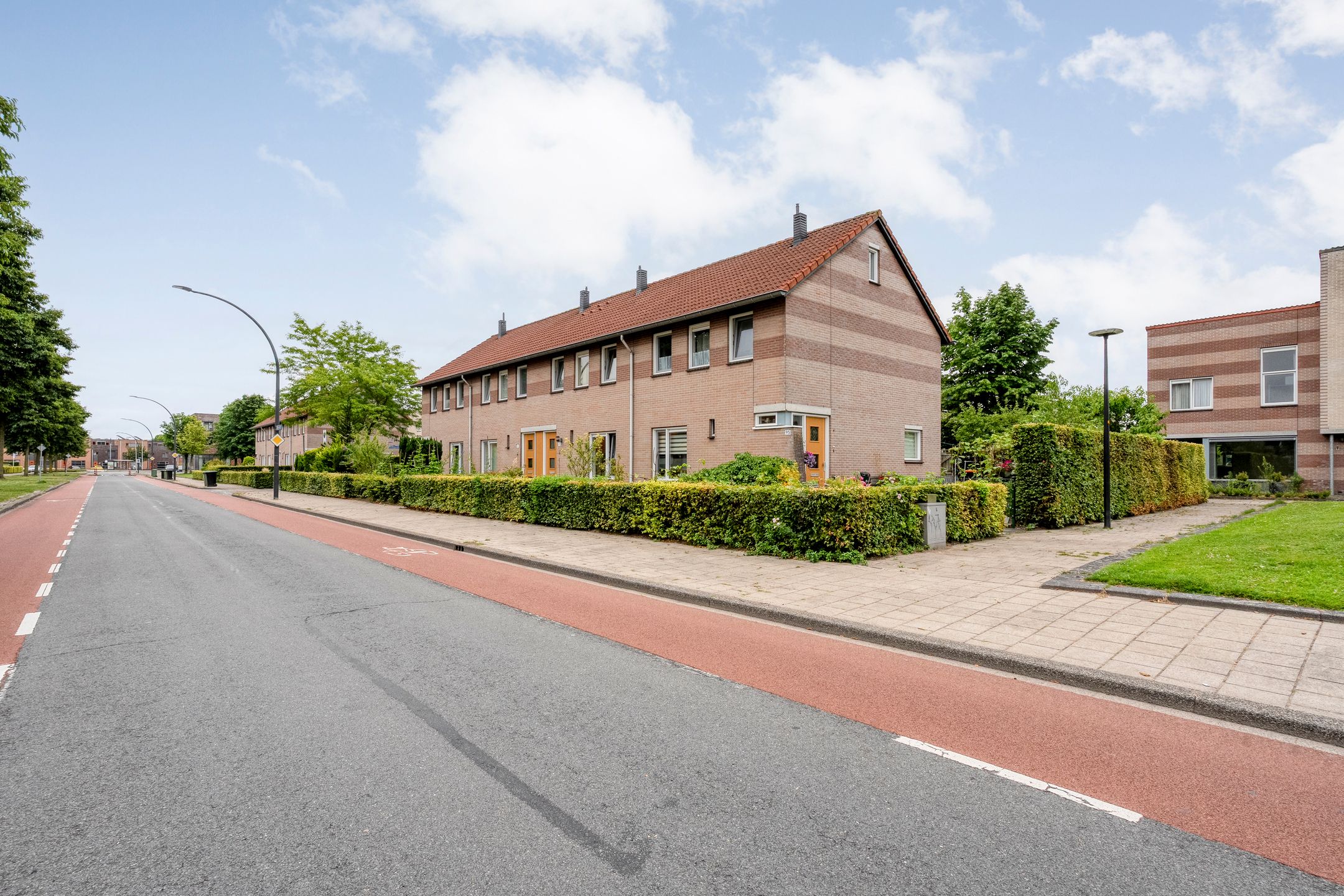 Photo 36 of H. Leefsmastraat 97