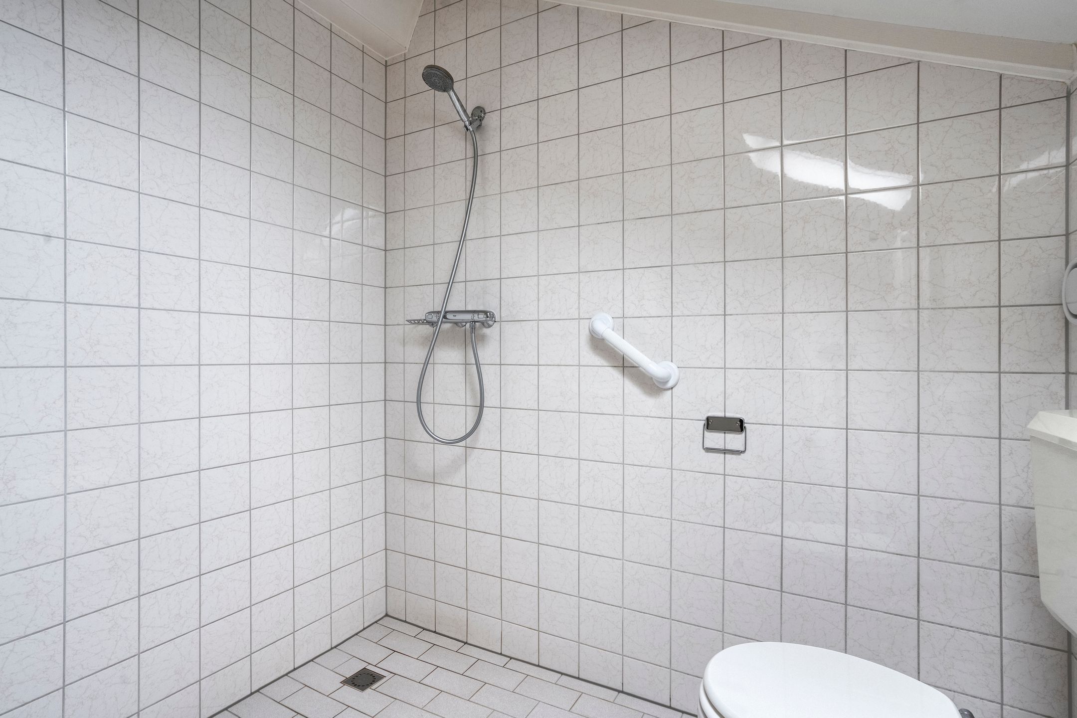 Photo 24 of H. Leefsmastraat 97