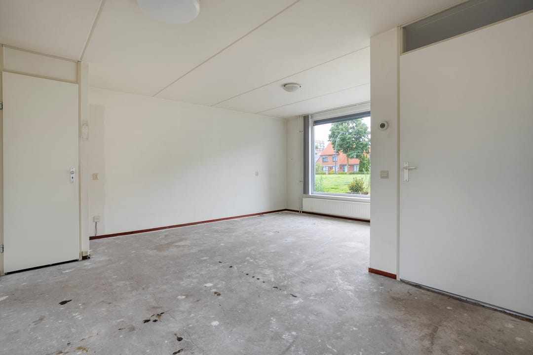 Photo 11 of H. Leefsmastraat 97