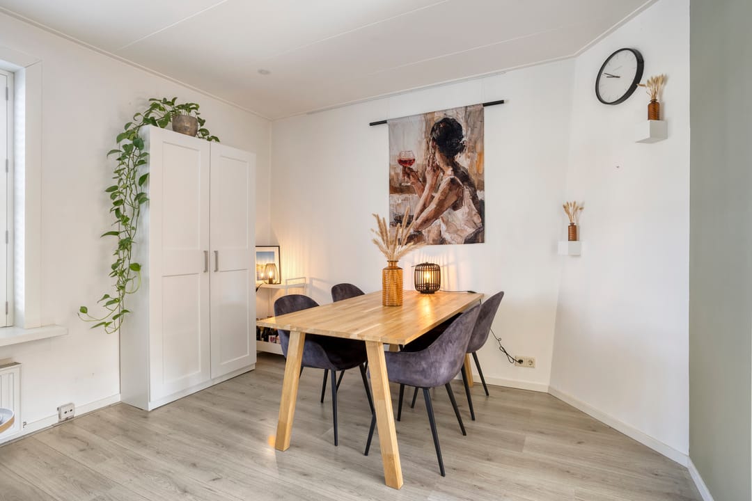 Photo 11 of Nassaustraat 2
