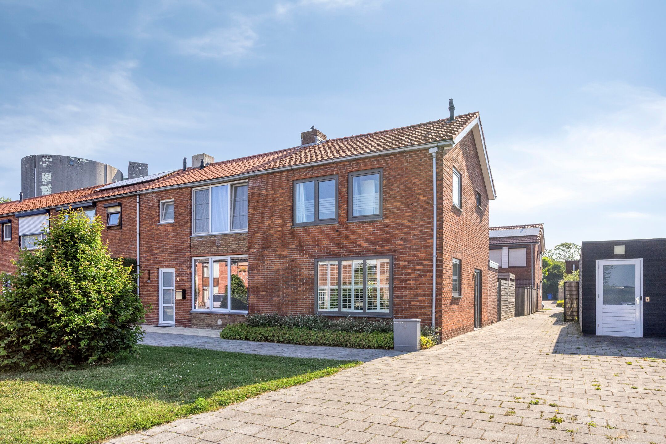 Photo 6 of Nassaustraat 2
