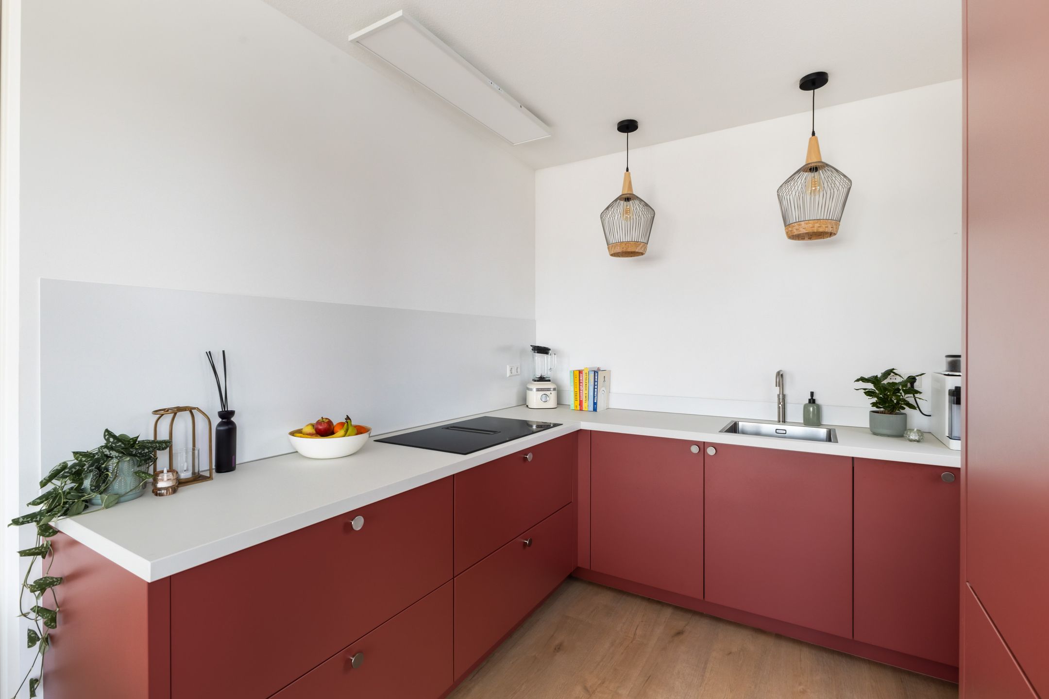 Photo 12 of van Limburg Stirumstraat 12