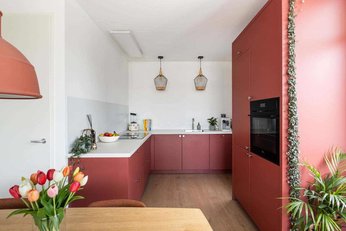 Photo 14 of van Limburg Stirumstraat 12