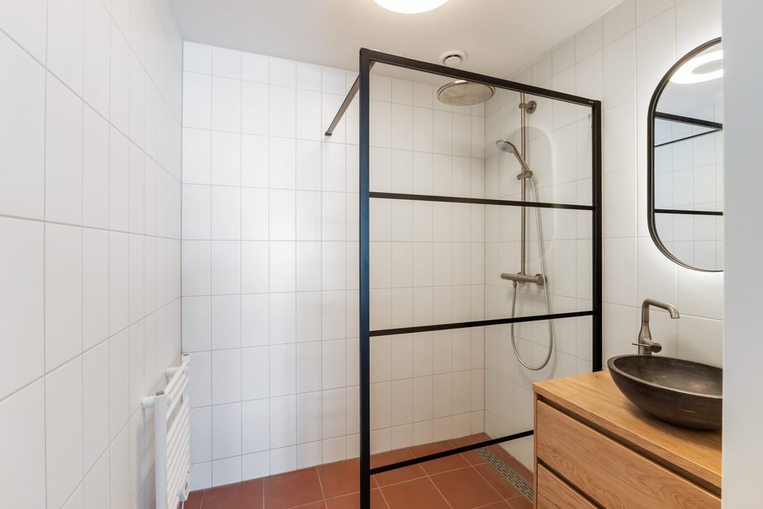 Photo 28 of van Limburg Stirumstraat 12
