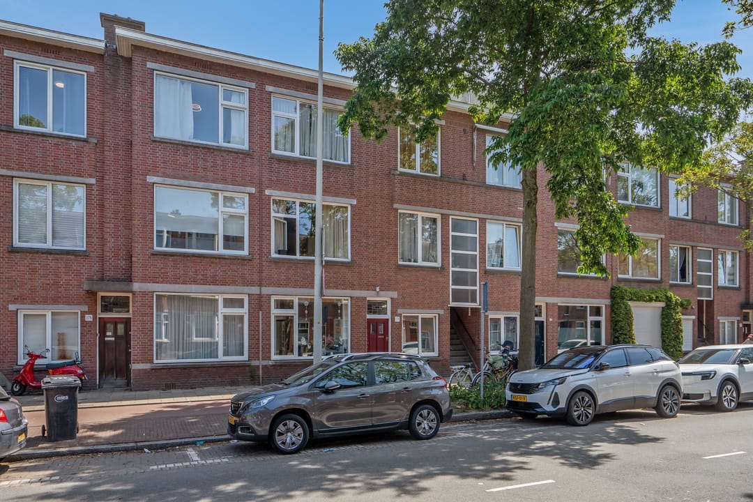 Photo 2 of Oudemansstraat 378