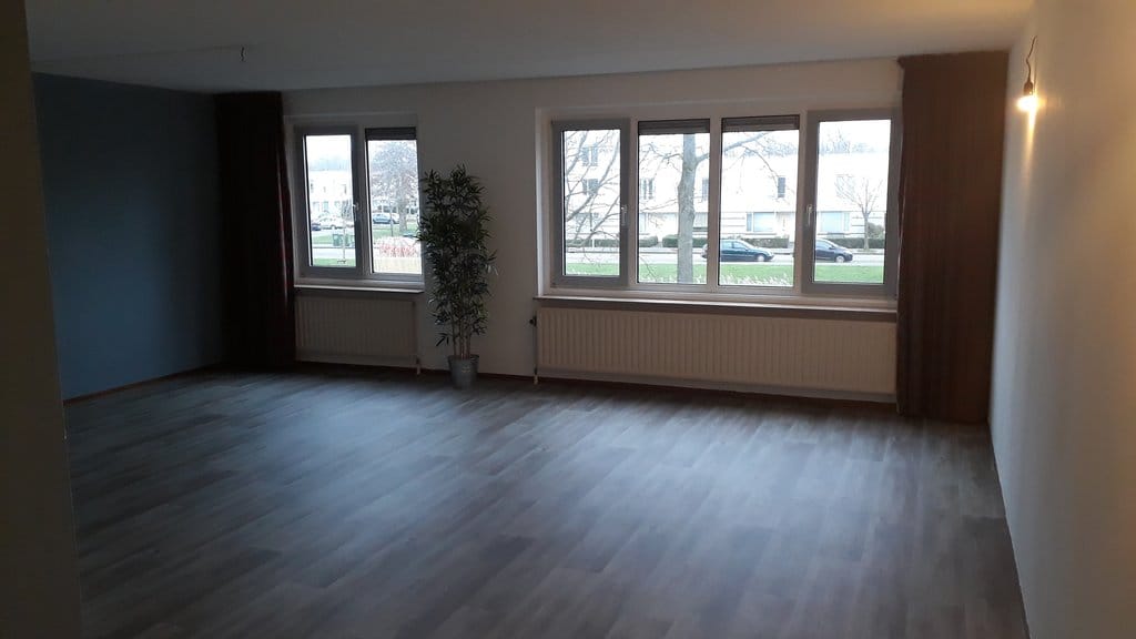 Photo 2 of M.K. Gandhiplein 128