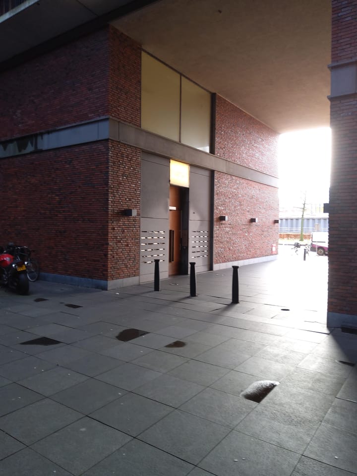 Foto 5 van Waagdragerhof 64