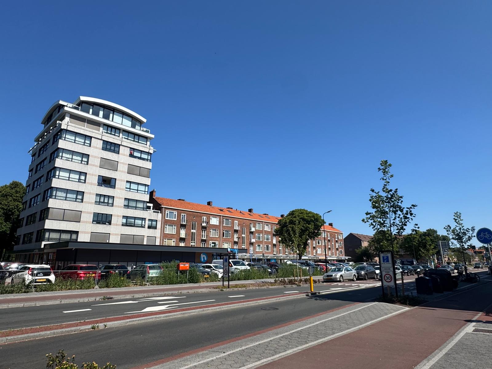 Photo 33 of Burgemeester Elsenlaan 241-F602