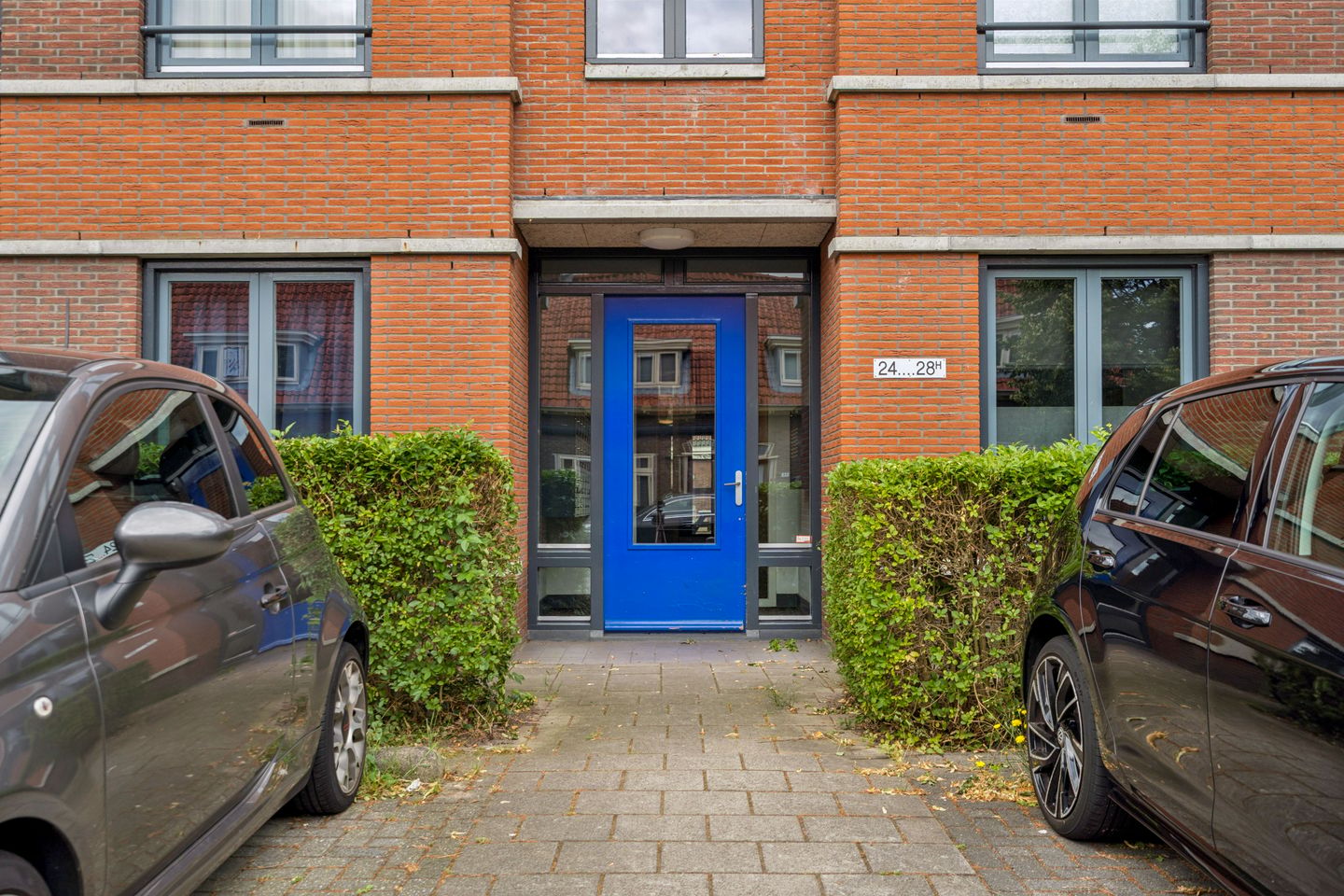 Photo 5 of Minister Talmastraat 24-A