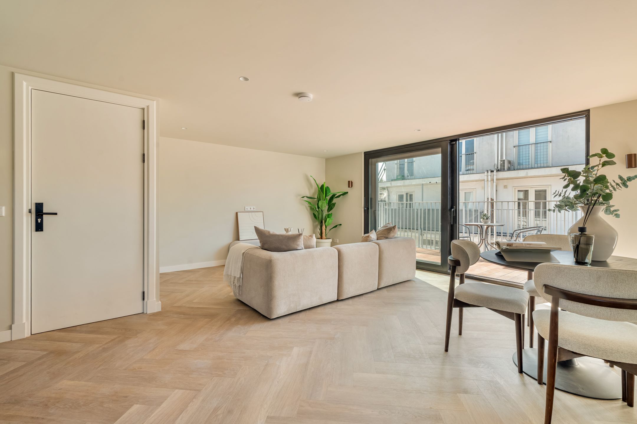Photo 6 of Gerard Doustraat 74-4