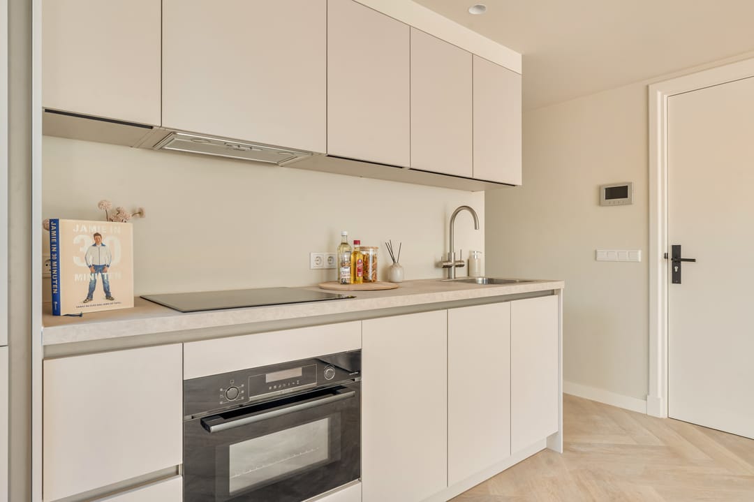 Photo 11 of Gerard Doustraat 74-4