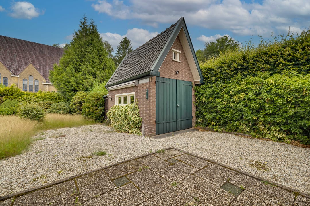 Foto 32 van Burg. Tutein Noltheniuslaan 1-A