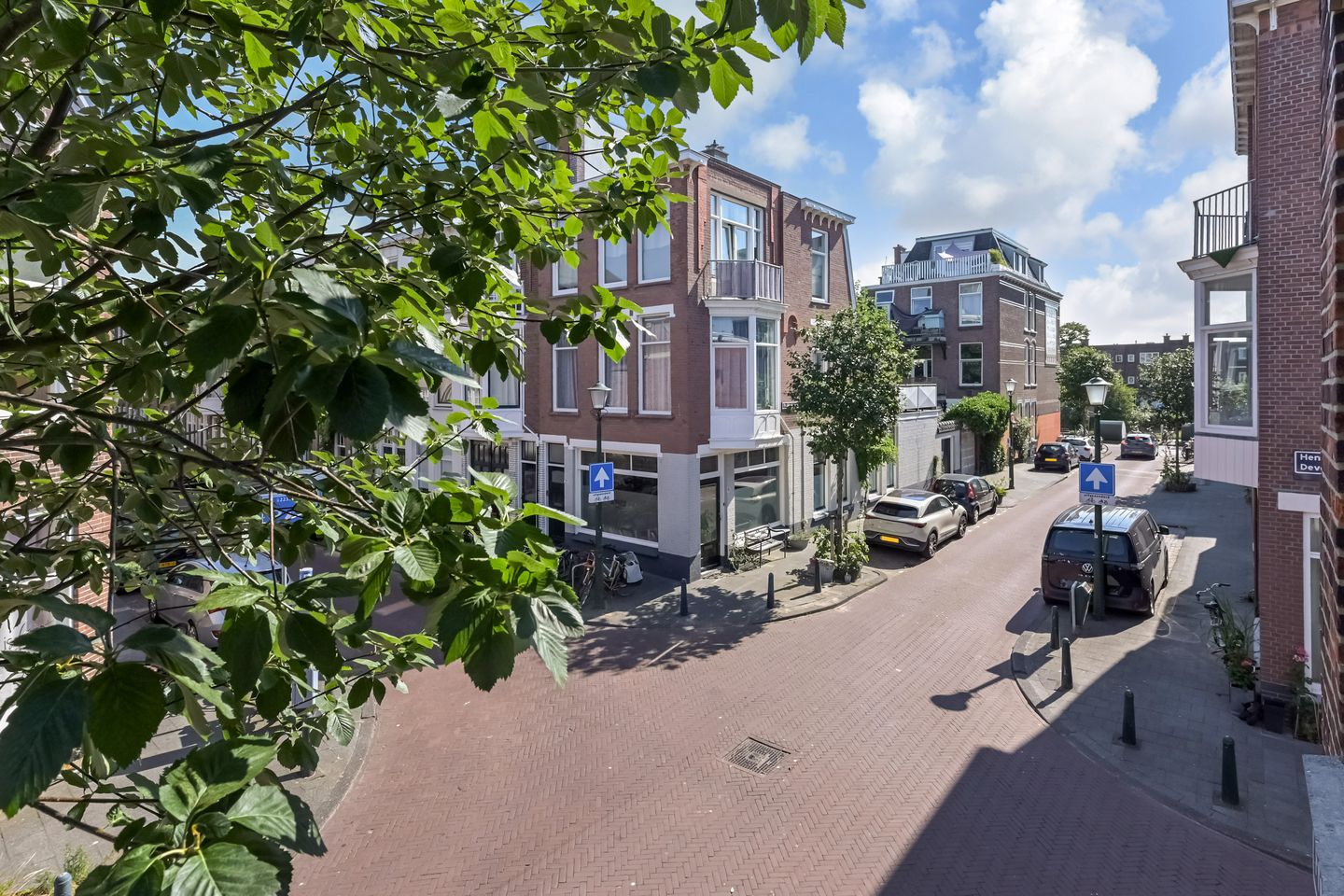 Photo 10 of Frederik Ruyschstraat 67
