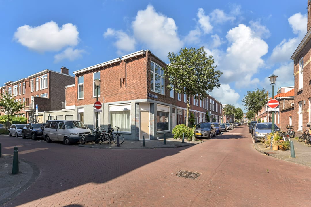 Photo 31 of Frederik Ruyschstraat 67