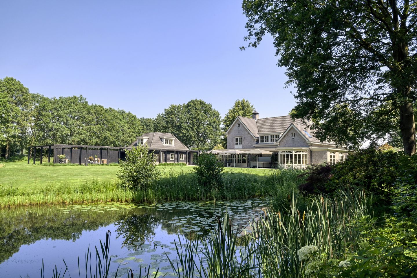 Photo 25 of Papendijk 8
