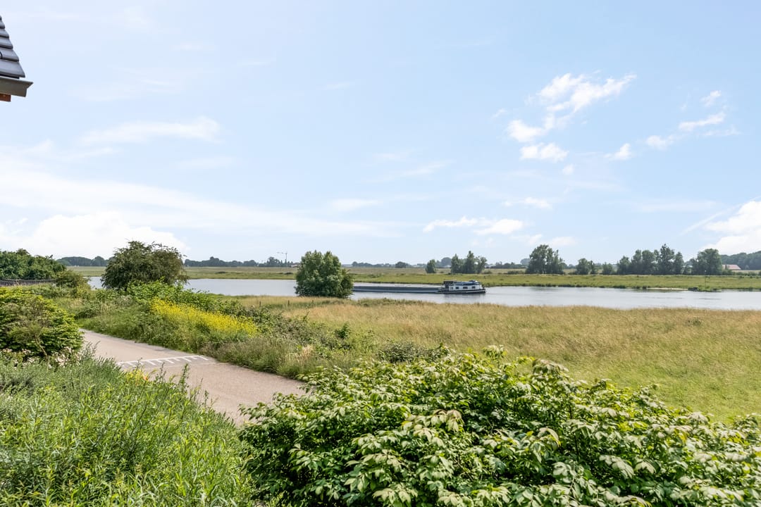 Foto 41 van Parallelweg 4